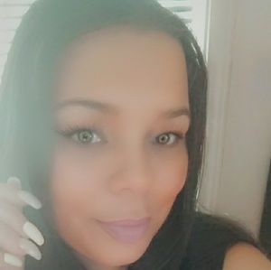 Meet your Posher, Reva